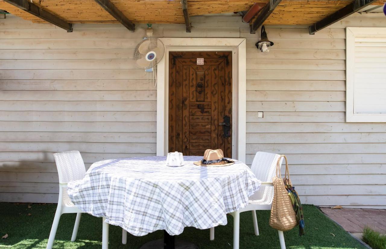Villa רגע ערבה ‘‘En Yahav Exterior foto